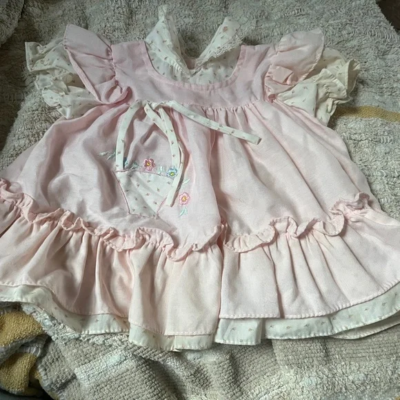 B 28 Vintage Infant Dress with Underdress - Picture 1 of 5